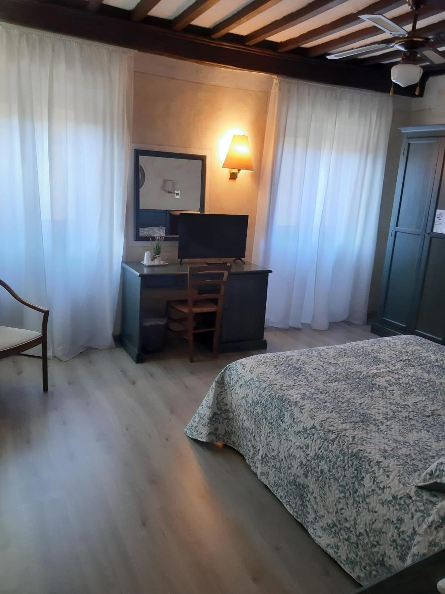 Hotel Borgo Antico Bibbiena Ngoại thất bức ảnh