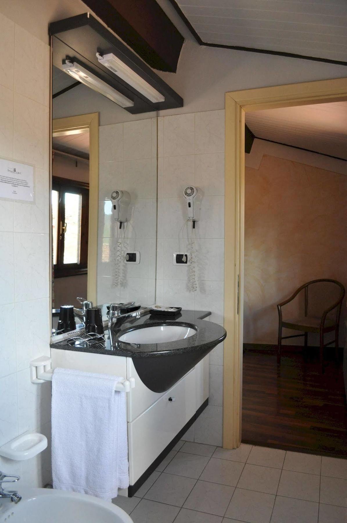 Hotel Borgo Antico Bibbiena Ngoại thất bức ảnh