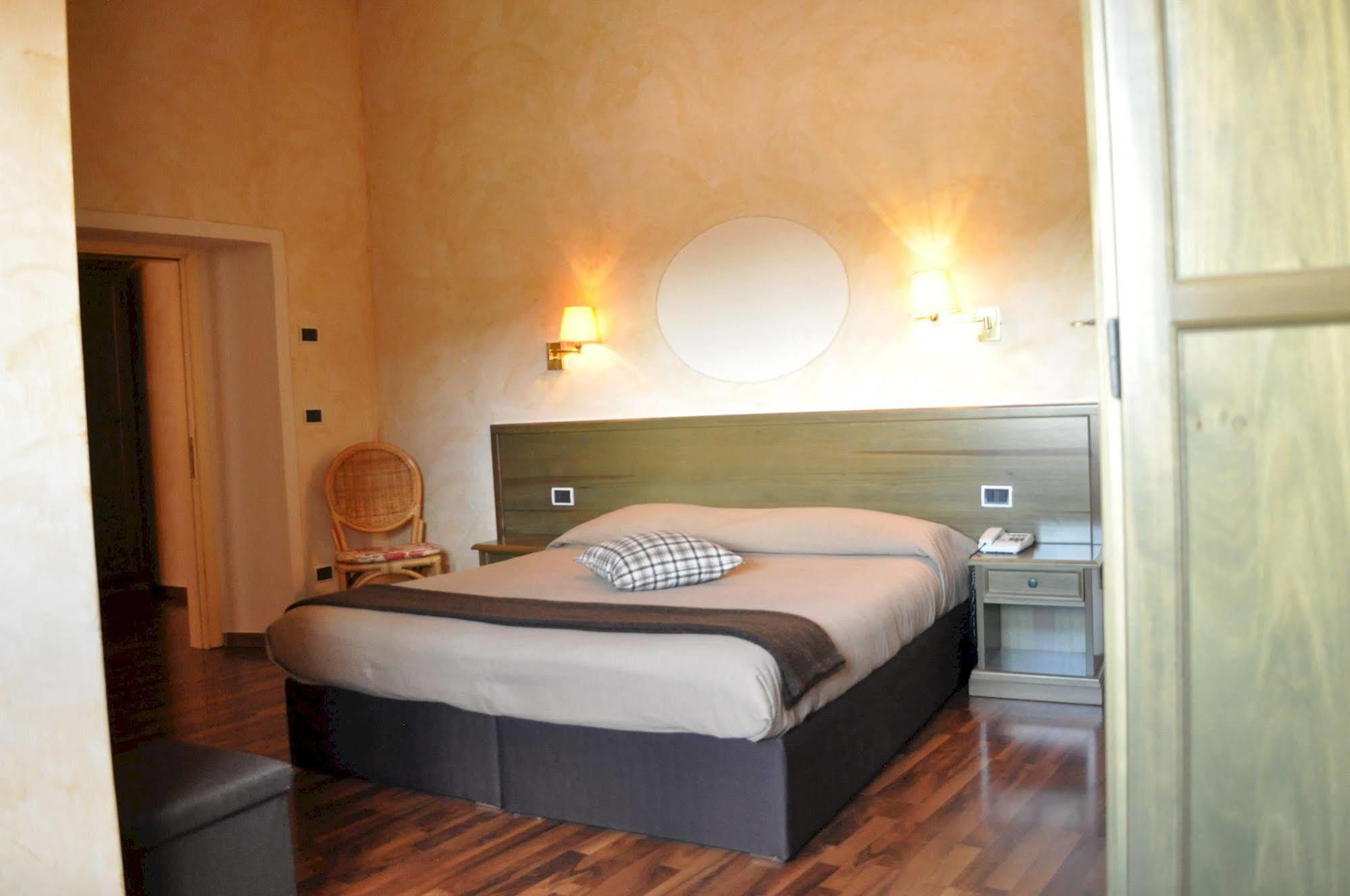 Hotel Borgo Antico Bibbiena Ngoại thất bức ảnh